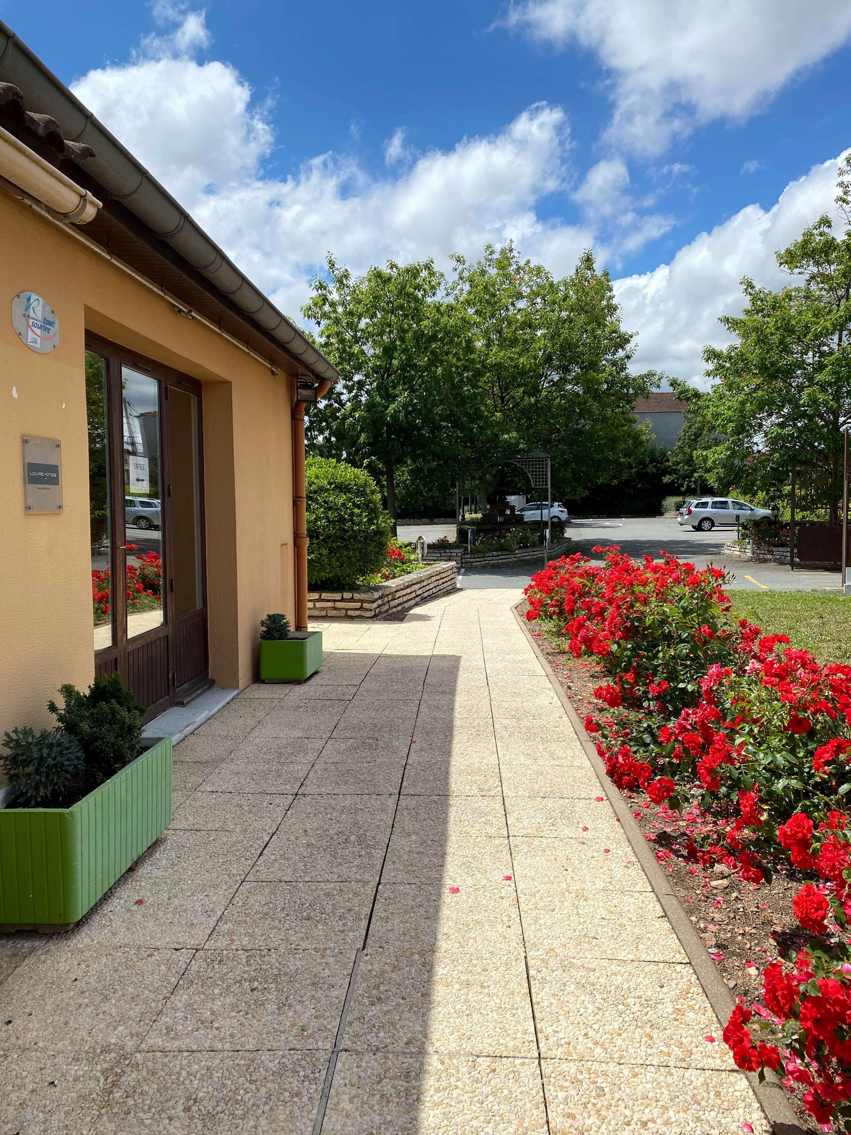 Kyriad Direct Roanne Hôtel&Restaurant Exterior foto